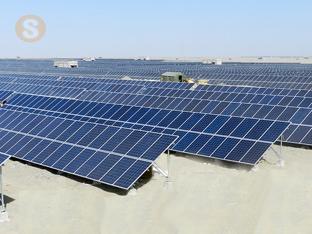 青海格爾木20MW地面分布式電站