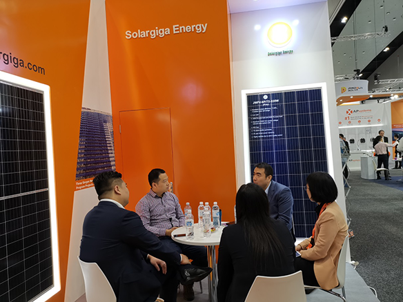 錦州陽(yáng)光能源攜高效組件亮相澳大利亞全能源展覽會(huì)