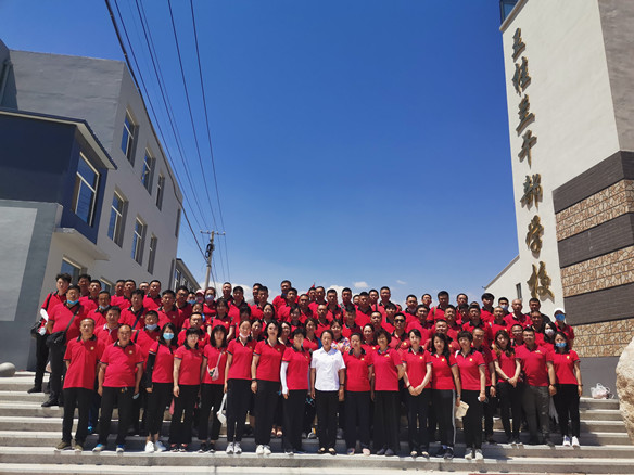 汲取榜樣力量、學(xué)習(xí)拼字精神——2020年黨員活動(dòng)紀(jì)實(shí)